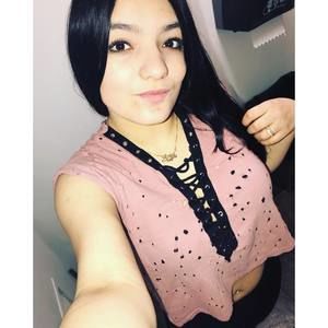 Meet your Posher, Ana